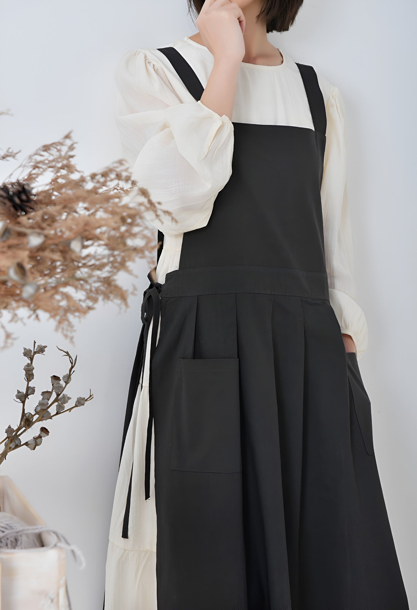 Minimalist Korean Style Apron