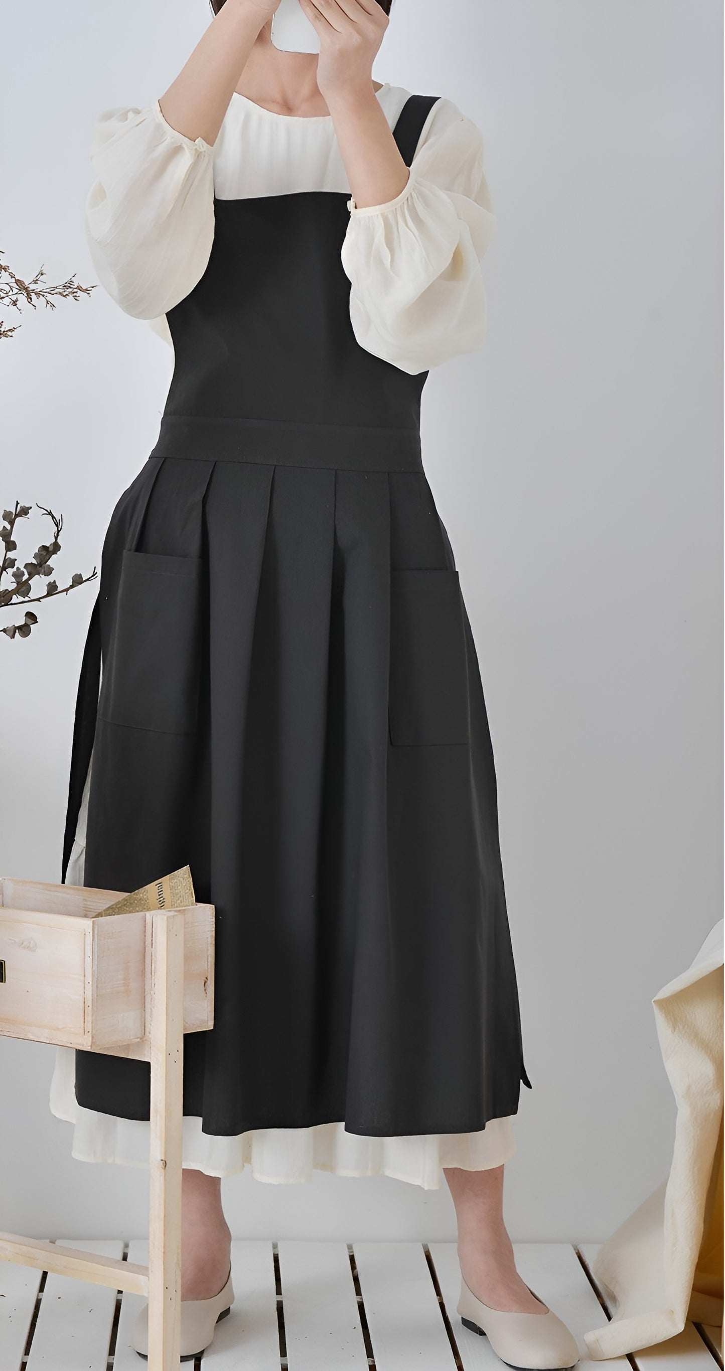 Minimalist Korean Style Apron