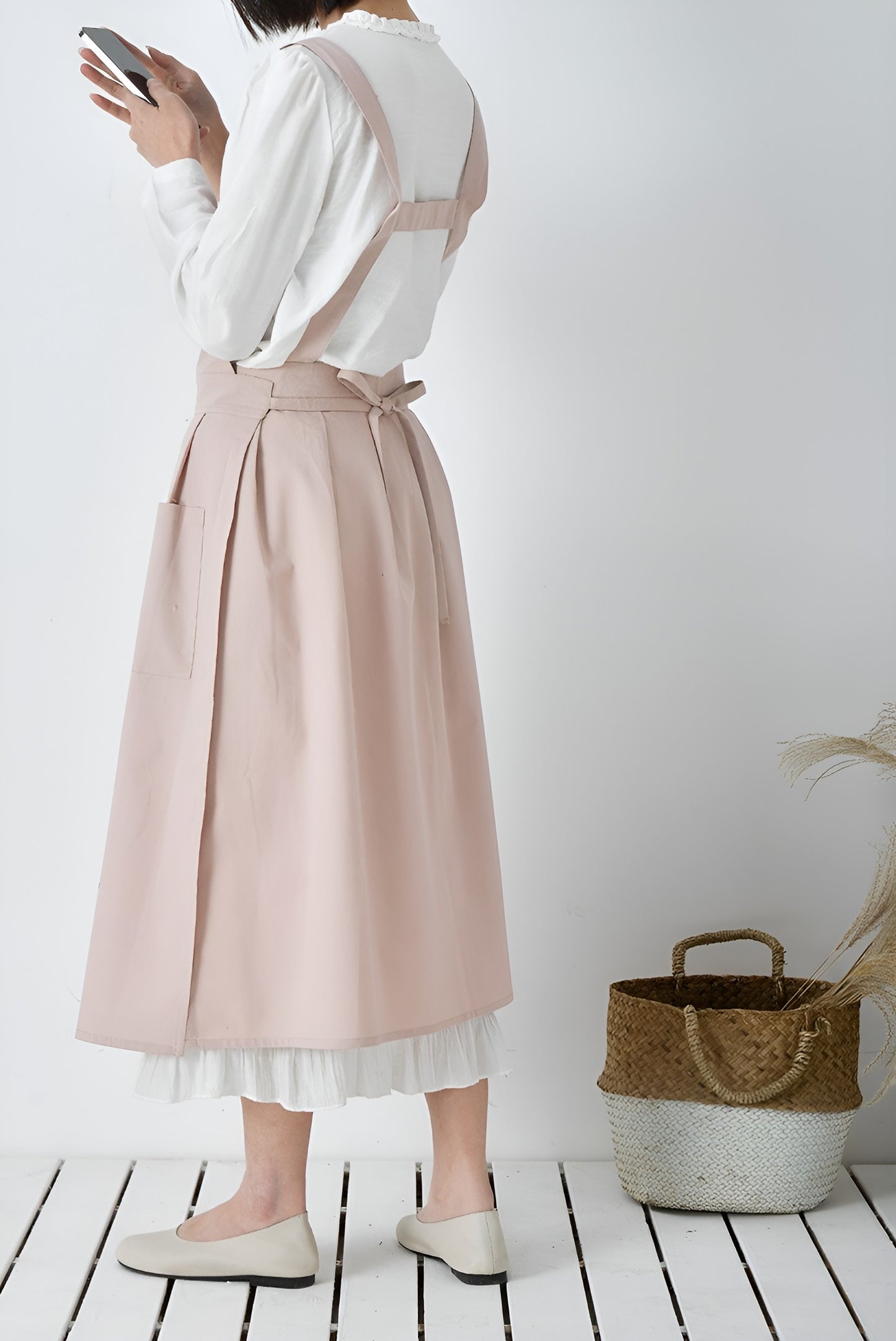 Minimalist Korean Style Apron